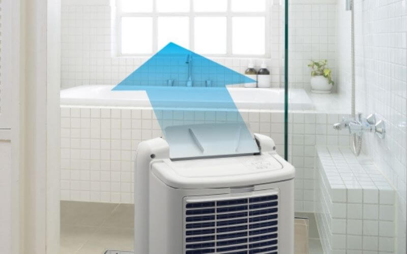 Dùng máy hút ẩm giúp khử mùi nhà tắm