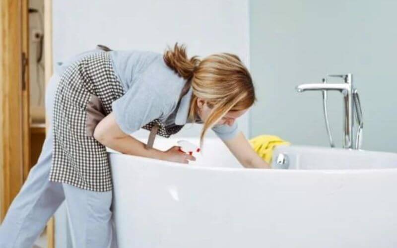 Khắc phục bồn tắm massage bị tắc nghẽn hiệu quả ngay tại nhà