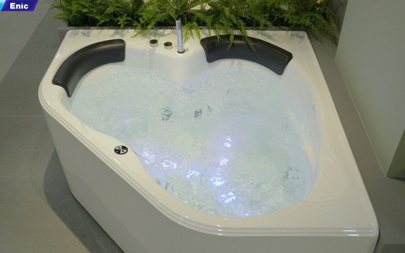 Bảng điều khiển cũng được thiết kế với lớp cách điện đặc biệt