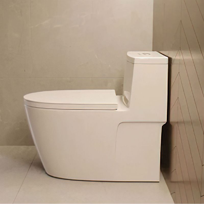 Bề mặt láng bóng, dễ dàng vệ sinh