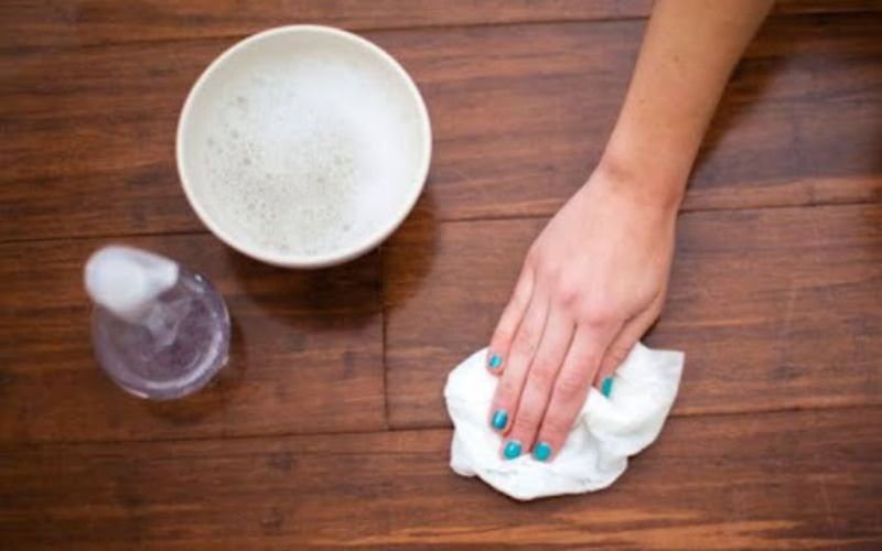 Các loại nước tẩy gạch phổ biến