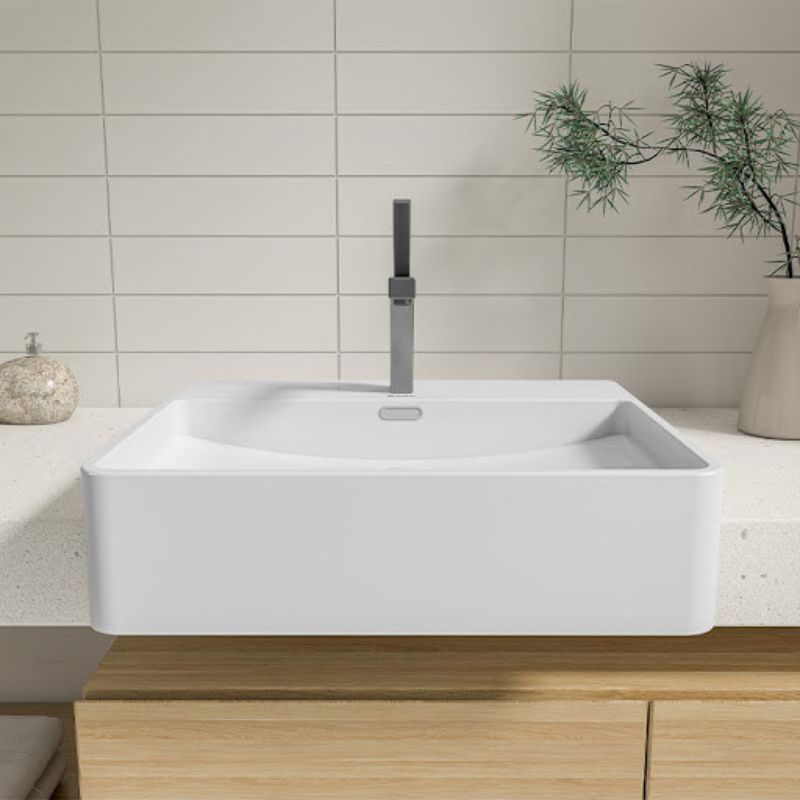 Lavabo bán âm được thiết kế đơn giản, sang trọng