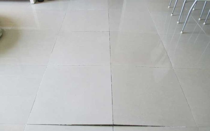 Nguyên nhân gạch lát nền bị phồng
