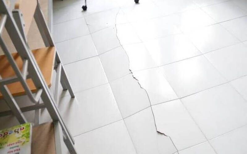 Tác hại khi nền gạch bị phồng.