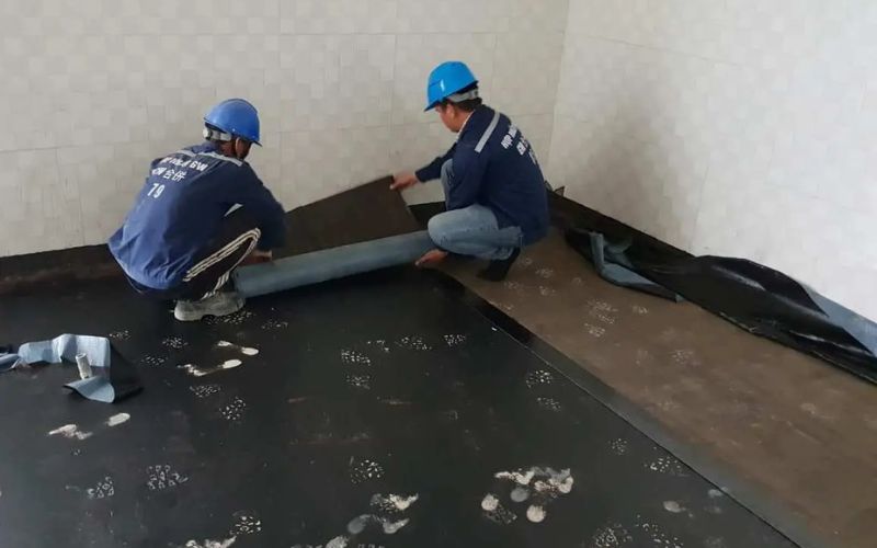 Chống thấm nhà vệ sinh bằng màng lạnh