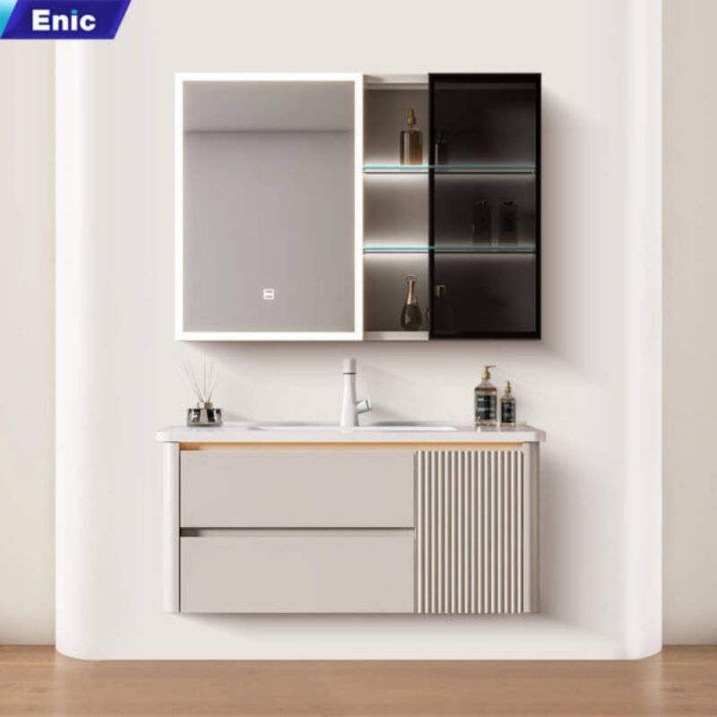 Mẫu tủ lavabo làm từ nhựa PVC của Enic đáp ứng tiện nghi, thẩm mỹ