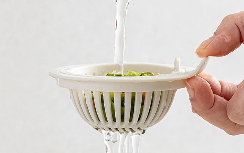 Cách chọn lọc rác cho bồn rửa chén