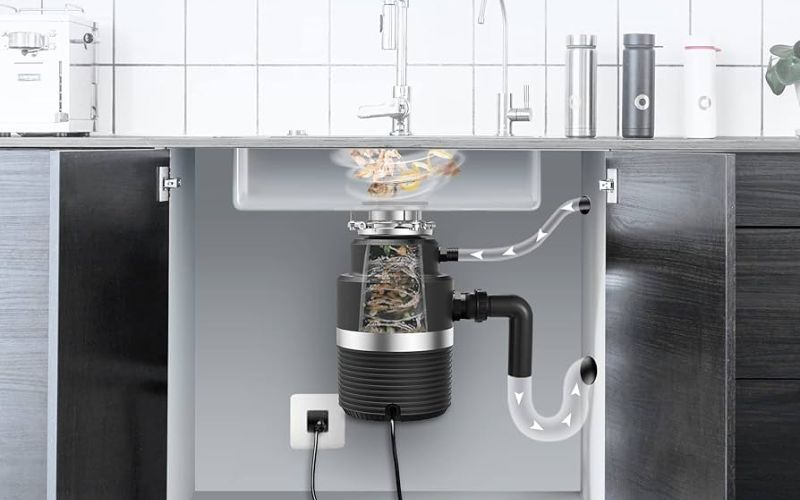 Có nên sử dụng máy xay rác bồn rửa chén không?