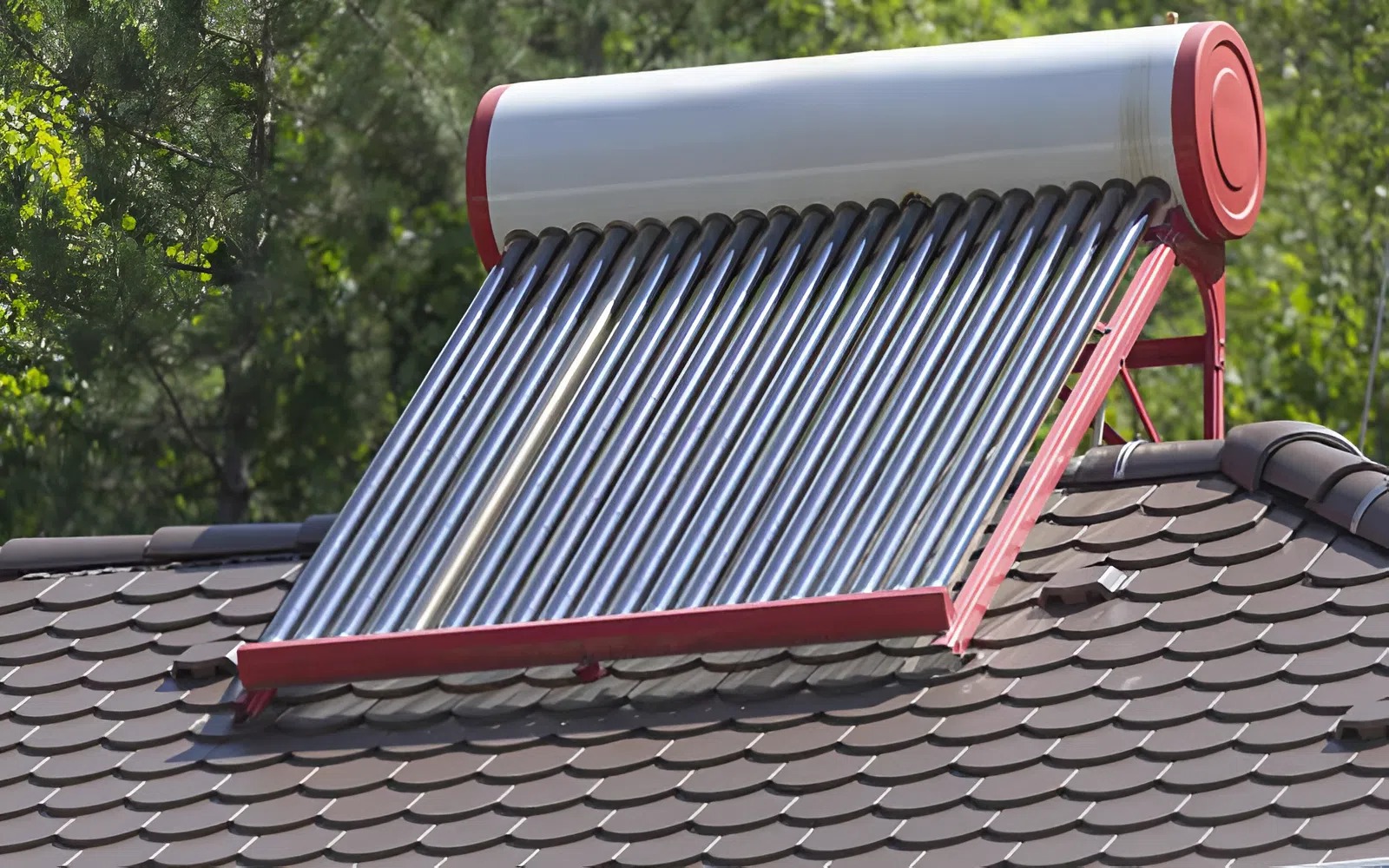 Nguyên lý hoạt động và cấu tạo máy nước nóng năng lượng mặt trời