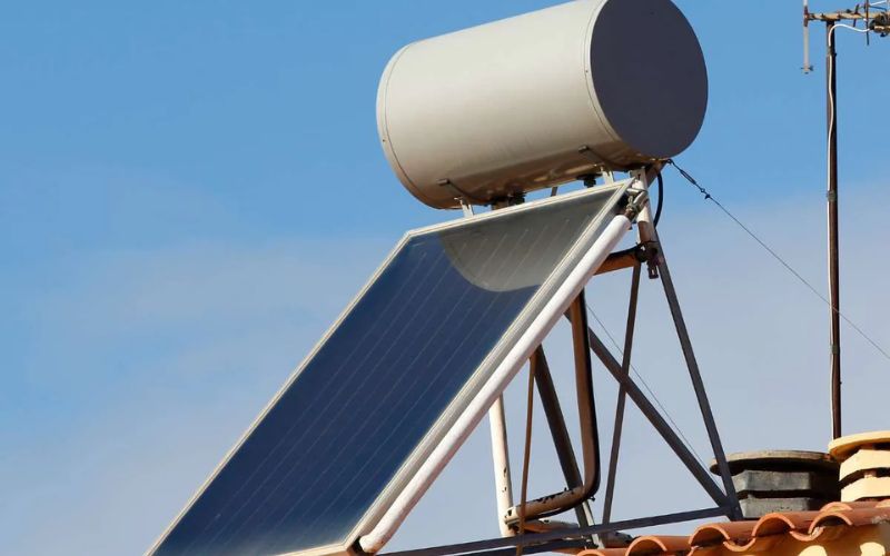 Cách sử dụng máy nước nóng năng lượng mặt trời 