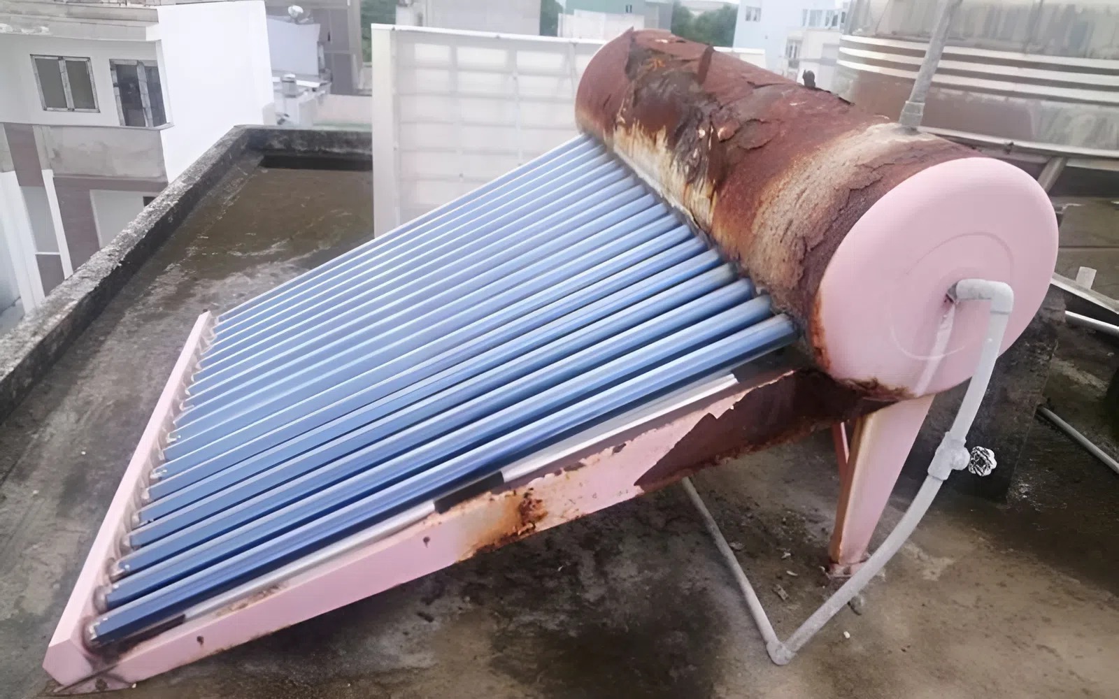 Nguyên nhân gây nên tác hại ở máy nước nóng năng lượng mặt trời