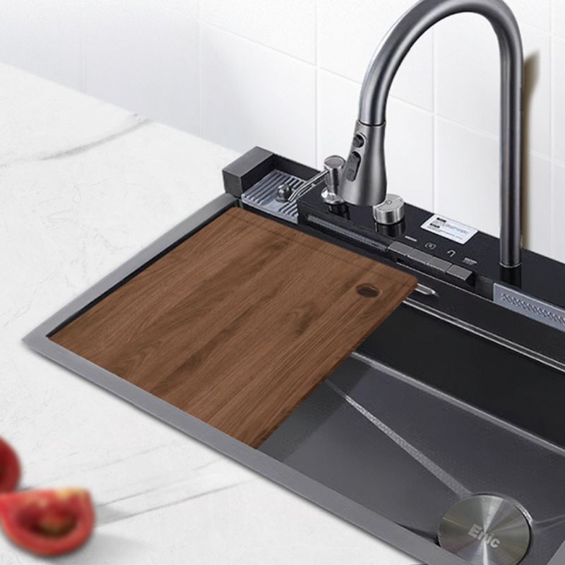 Thớt tích hợp trên bồn rửa