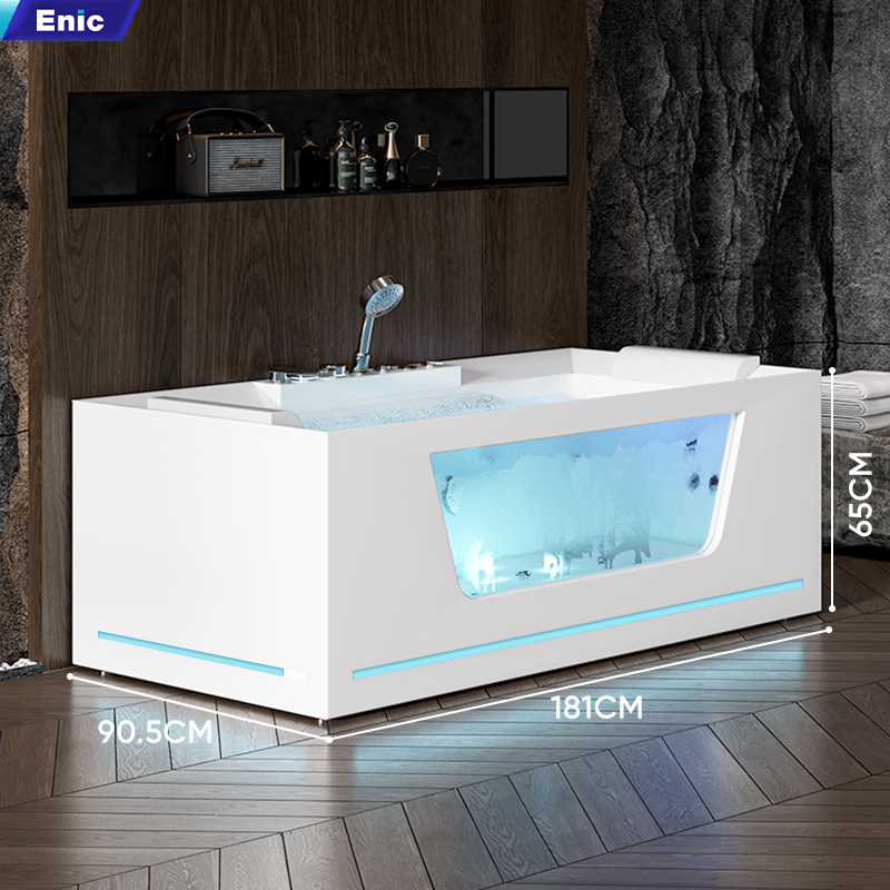 Bồn tắm kích thước lớn, nằm thư giãn thoải mái